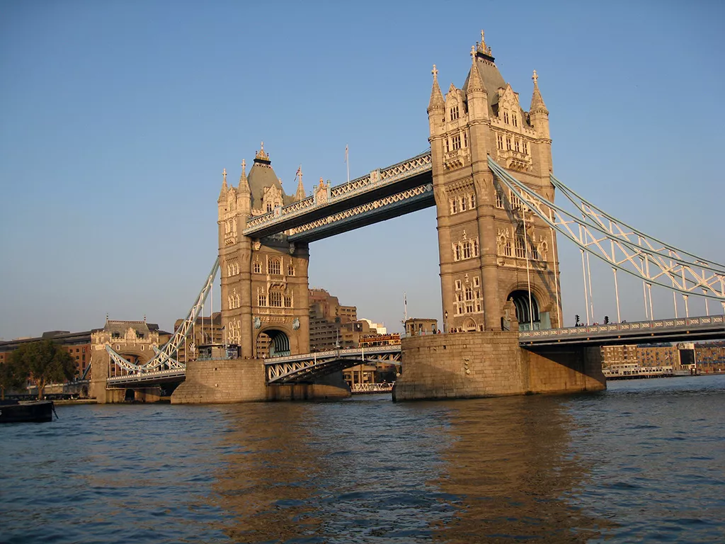 El Puente de la Torre de Londres
